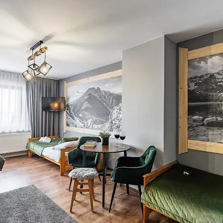 Goscinne U Malgorzaty Jacuzzi & Sauna Couette-café Zakopane