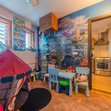 לינה וארוחת בוקר Goscinne U Malgorzaty Jacuzzi & Sauna זקופאנה