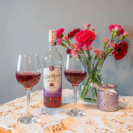 Goscinne U Malgorzaty Jacuzzi & Sauna לינה וארוחת בוקר זקופאנה