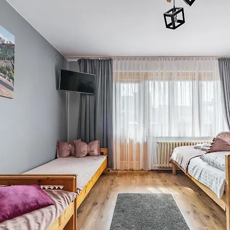 Goscinne U Malgorzaty Jacuzzi & Sauna Alojamento de Acomodação e Pequeno-almoço 3*