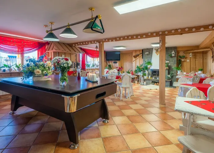 فندق مبيت وإفطار Goscinne U Malgorzaty Jacuzzi & Sauna زاكوباني