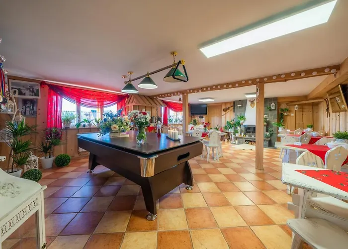 فندق مبيت وإفطار Goscinne U Malgorzaty Jacuzzi & Sauna زاكوباني