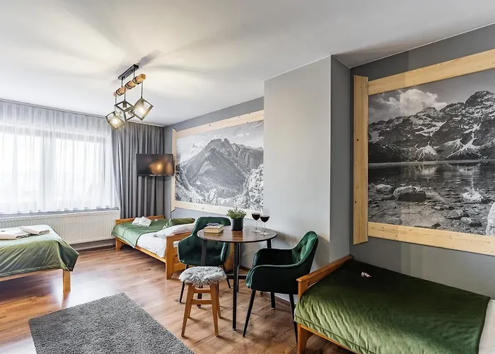 Goscinne U Malgorzaty Jacuzzi & Sauna فندق مبيت وإفطار زاكوباني